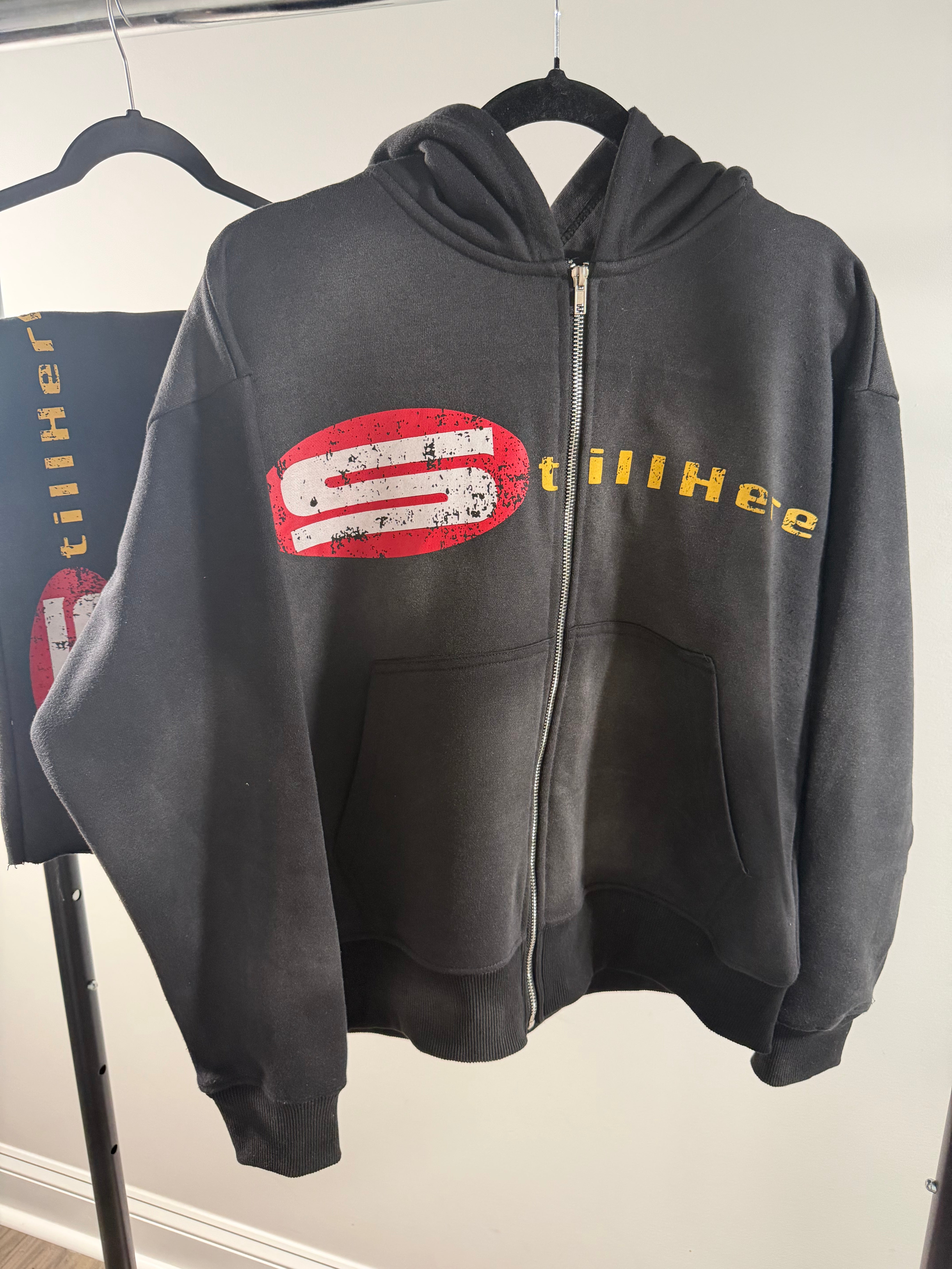 StillHere Set
